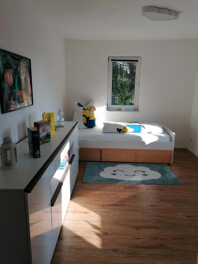 Fewo Im Lehm-Fachwerkhaus Erfurt Mit 3 Einzelnen Schlafzimmern Je Mit Tv Esterno foto